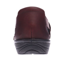 Load image into Gallery viewer, Cairns Closed Heel Sandal Whiskey